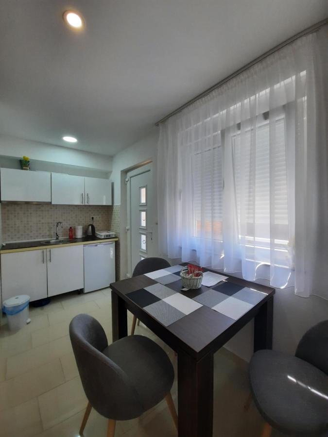 Apartmani Perla Neum Esterno foto